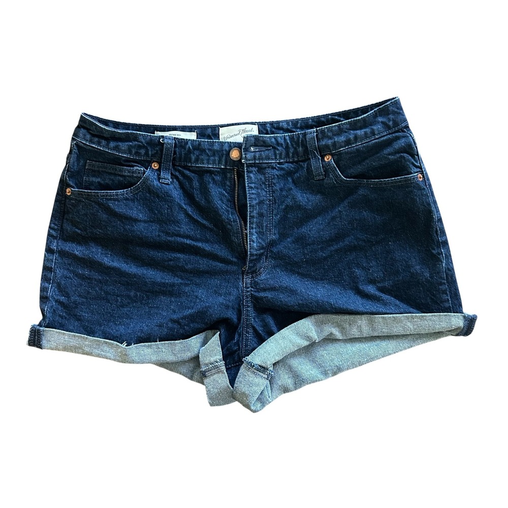 Universal Thread Womens Denim Shorts Size 14 32R Dark Wash Mid Rise Cuffed